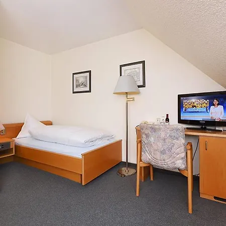 Garni Poggenstool Hotel *
